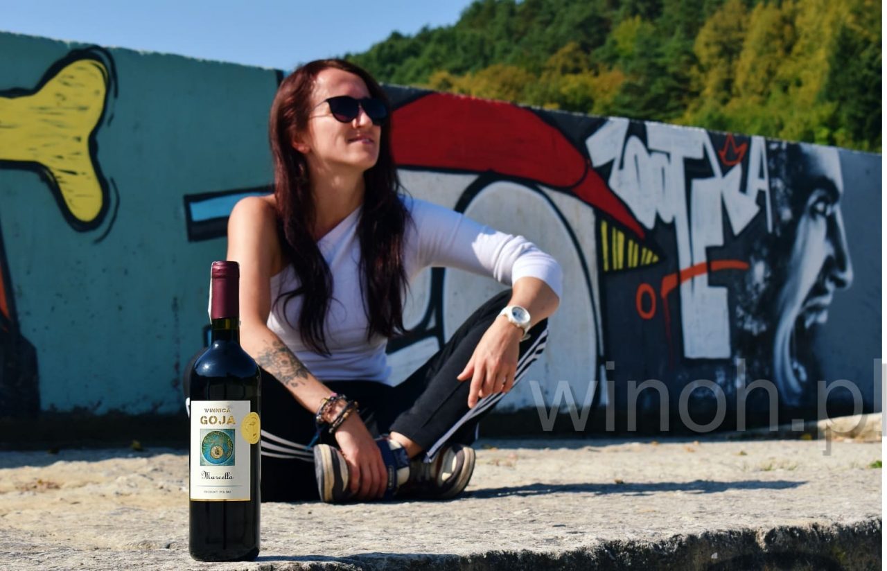 Winnica Goja - zdjęcie wina