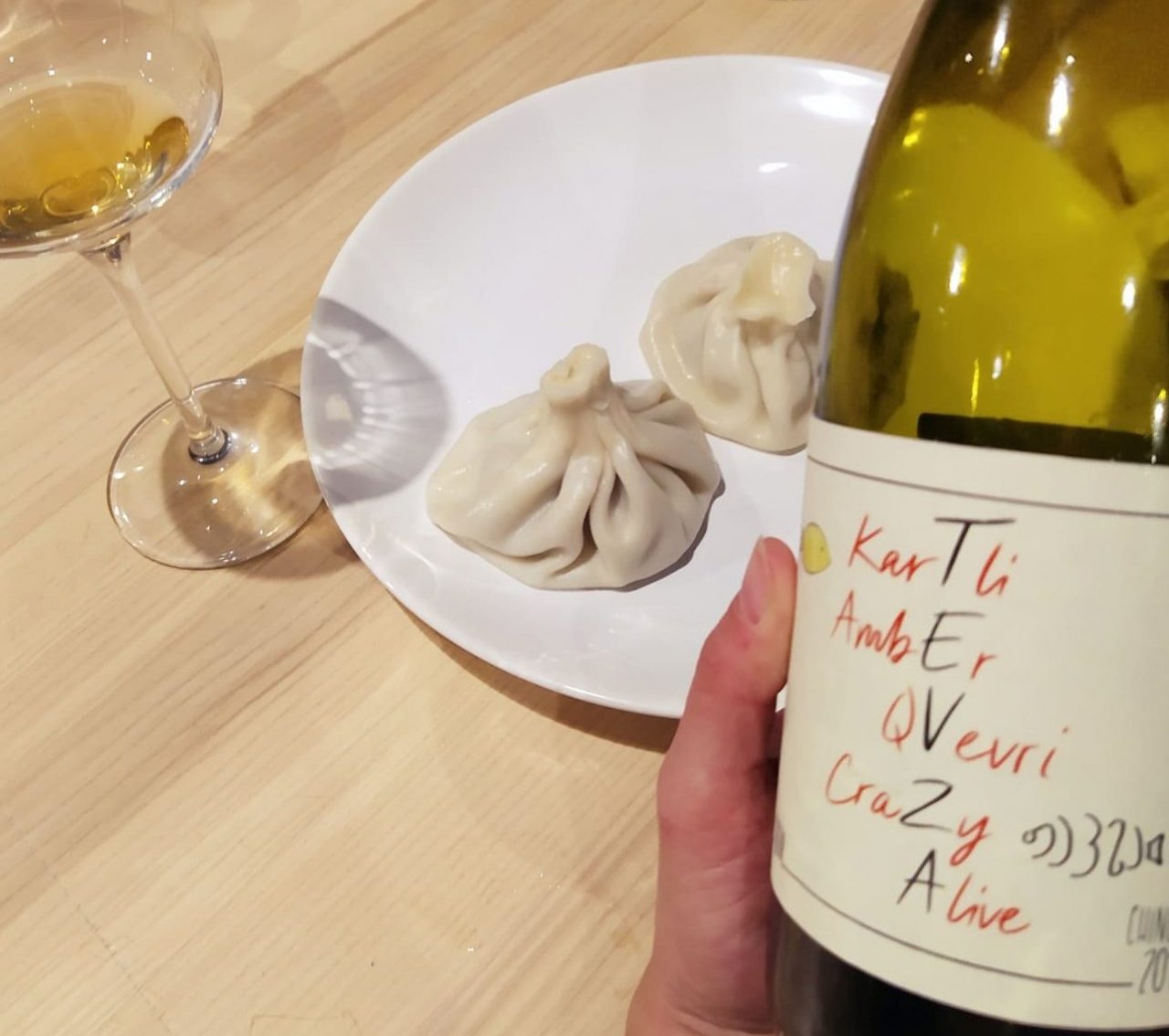 Z tęsknoty za Gruzją - wino i Chinkali